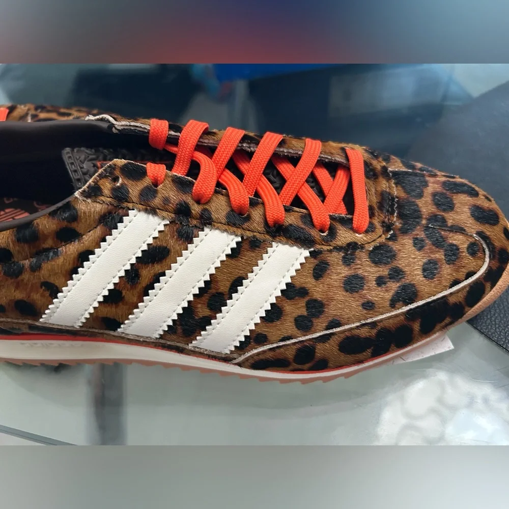 Adidas Women's leopard SL 72 OG SHOES - Picture 4 of 10